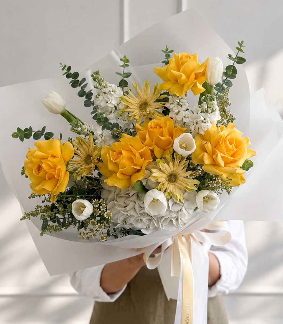 Brighton Sunshine – Yellow Rose & White Tulip Bouquet